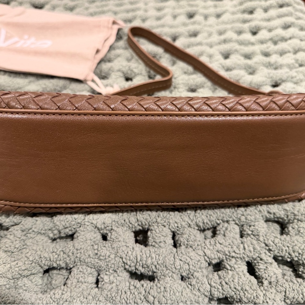 Dolce Vita Tan Woven Shoulder Bag - Picture 9 of 11